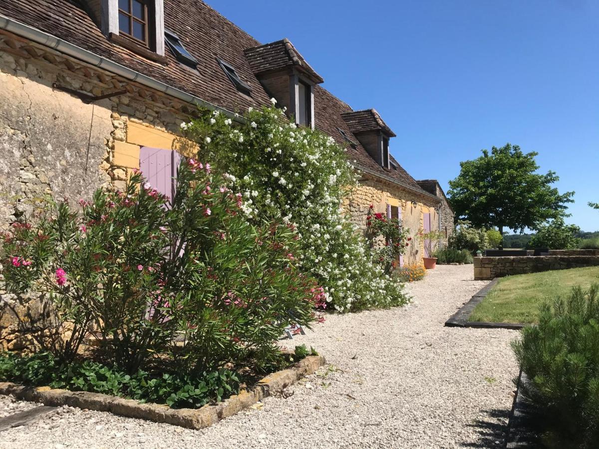 Chambre D'Hotes La Ferme De La Croix. Bed & Breakfast Saint-Avit-Senieur Exterior photo