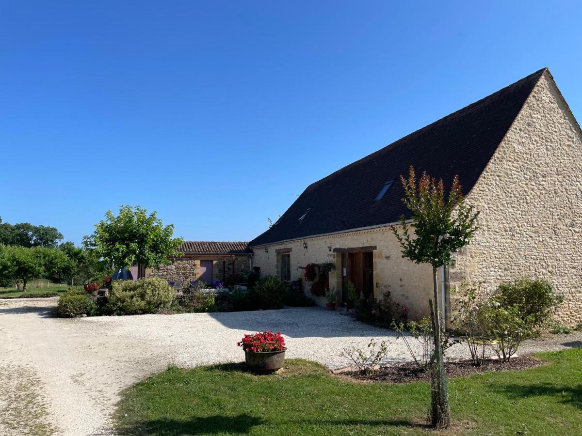 Chambre D'Hotes La Ferme De La Croix. Bed & Breakfast Saint-Avit-Senieur Exterior photo